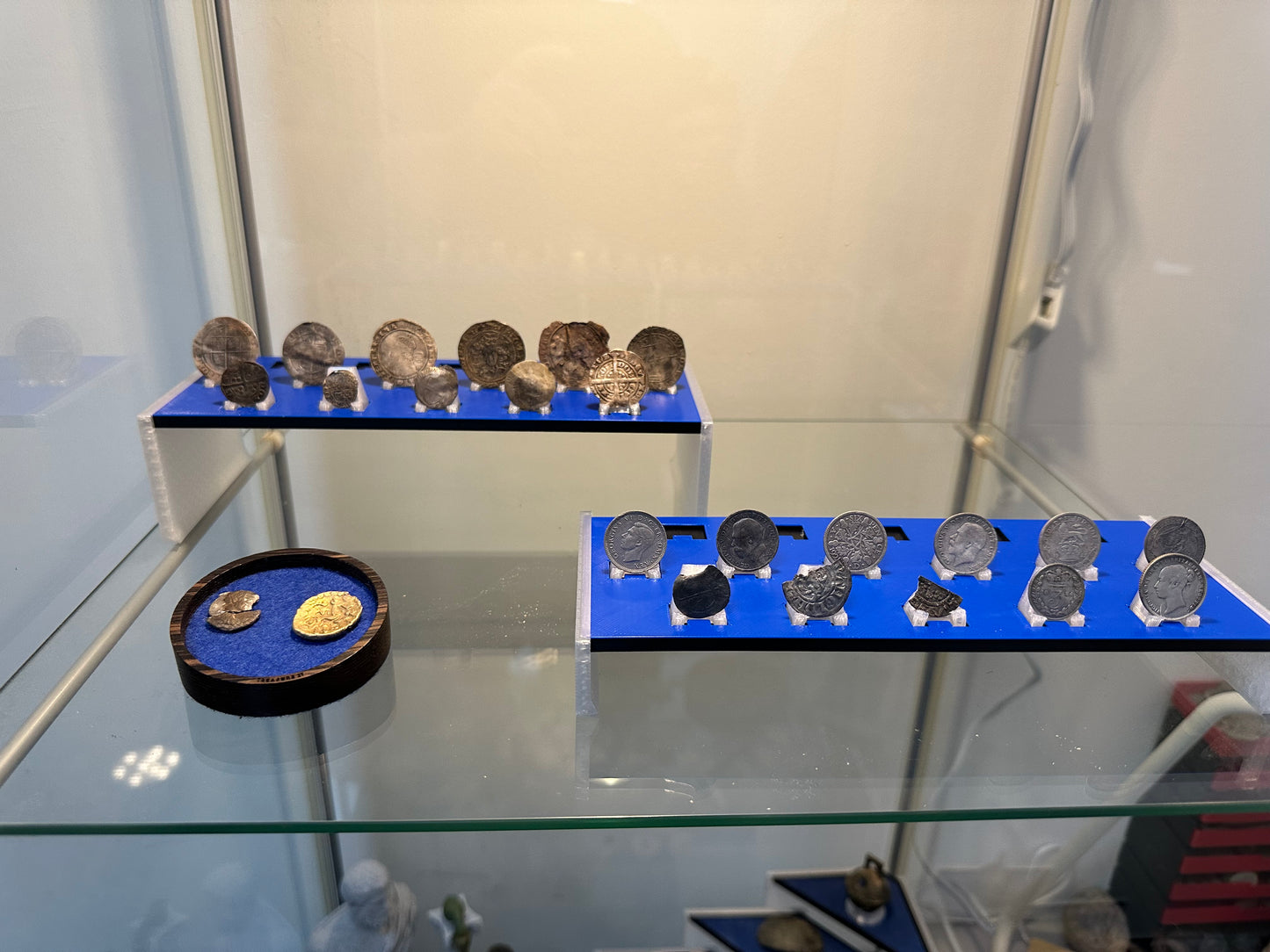 Coin Stand Display Tray