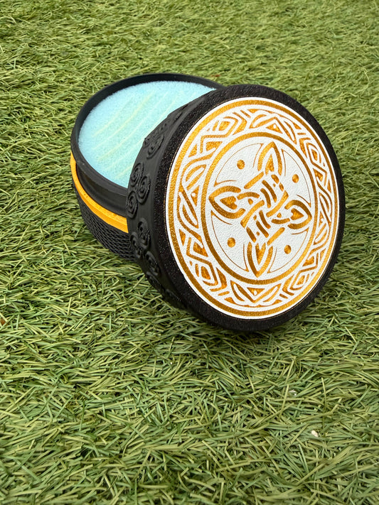 Celtic Swirls Coin Case (Smallest Size)