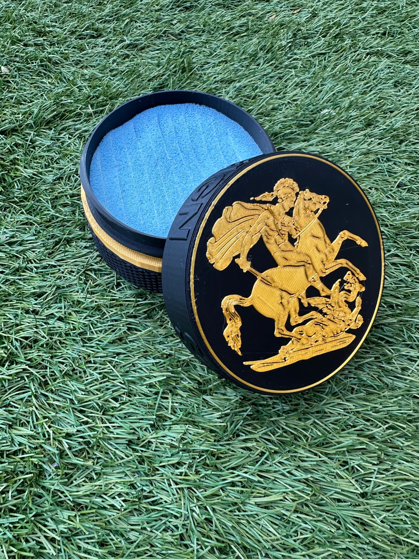 Sovereign Coin Case (Shorter Size)